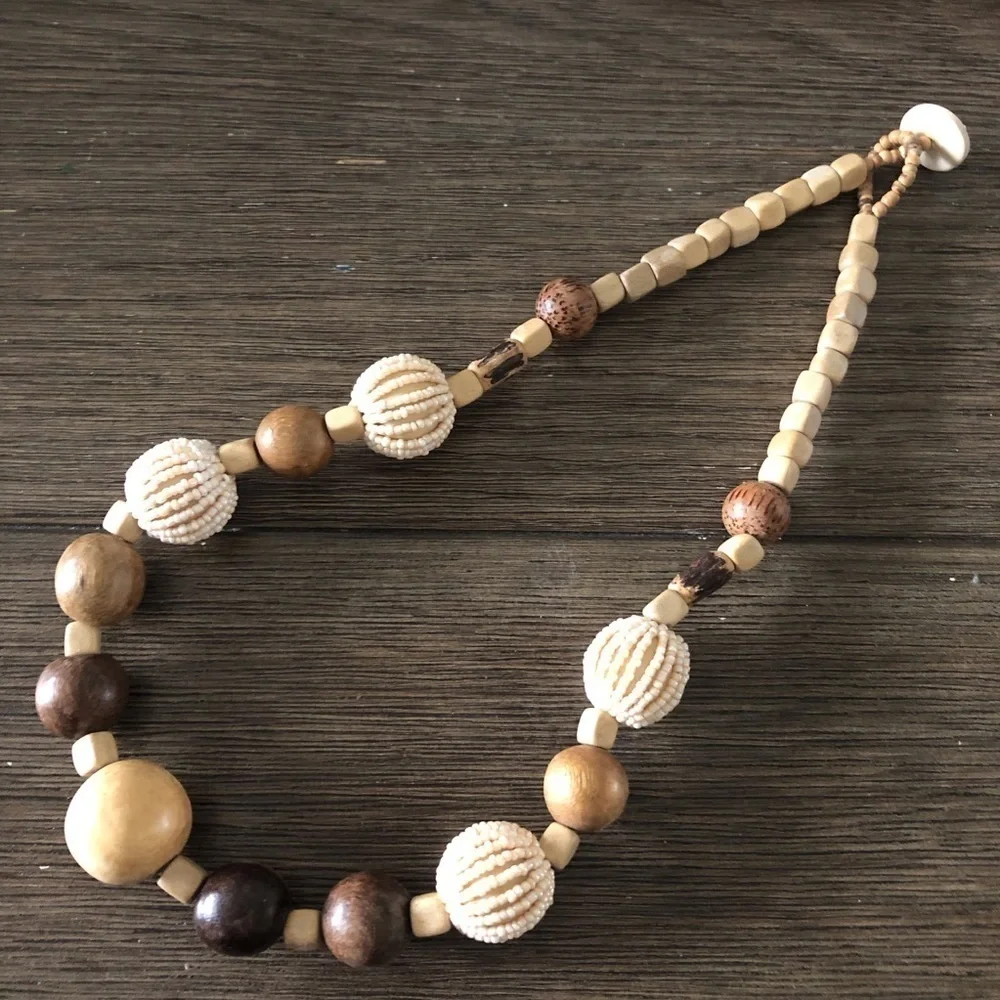 Vintage Natural beaded necklace